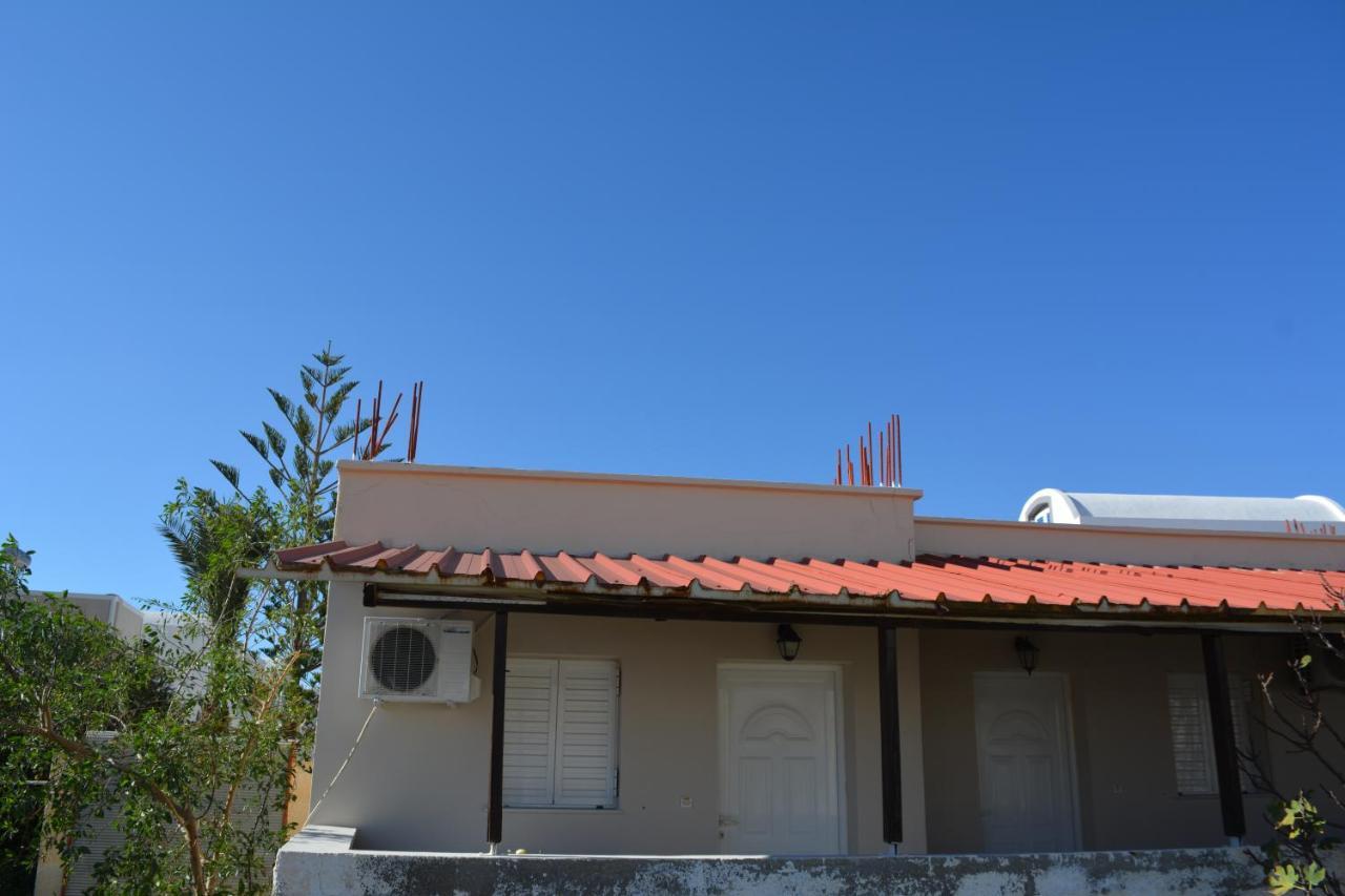 Anezinas Place Apartment Perissa  Exterior photo