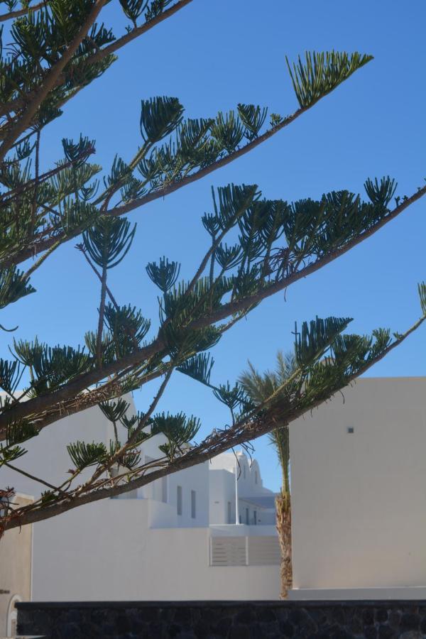 Anezinas Place Apartment Perissa  Exterior photo