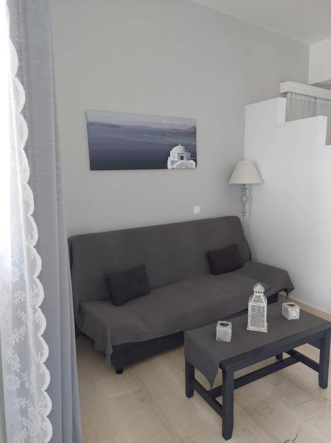 Anezinas Place Apartment Perissa  Exterior photo